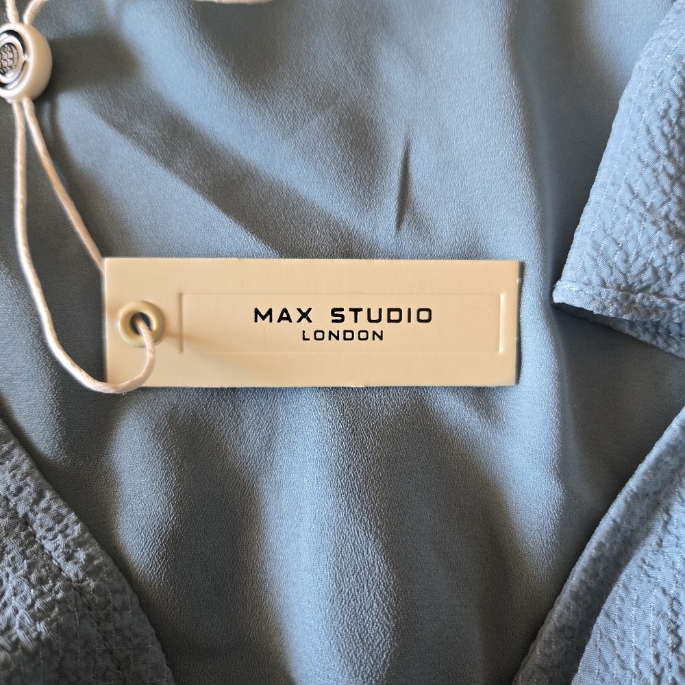 Max Studio Pebble Crepe Flutter Sleeve Maxi Dress Size M NWT - Picture 8 of 11